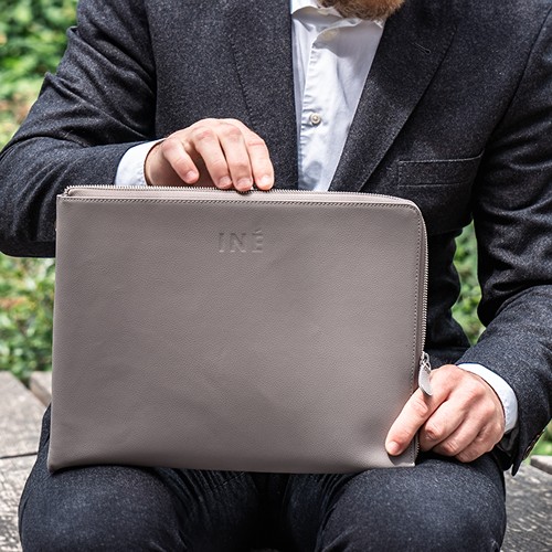 INE Laptop 14/15" taupe - 3