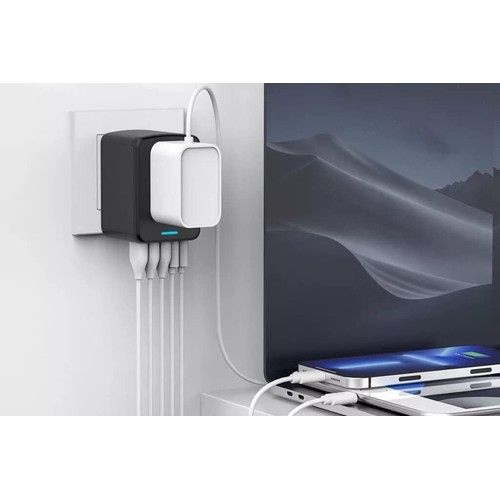 Universal Plug Adapter 35W PD Fast Charging Universal Plug Adapter 35W PD Fast Charging