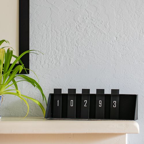 white Botella Timeos; rInox,690 ml. Doble, hermética. Recordatorio LED