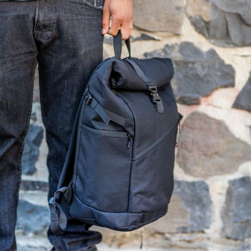 Sac à dos Coloma 28L rPET. Haut enroulable. Poche ordinateur 17"