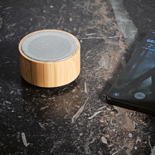 natural Altavoz Einstein; Bambú, rABS, 400 mAh. Autonomía hasta 3 h. 3 W