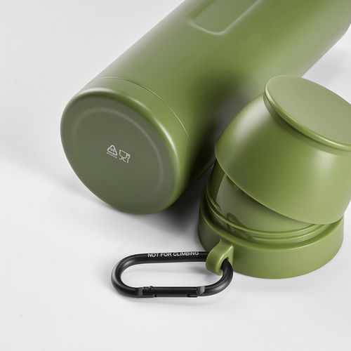 Termo Flinders;  de rInox,  1080 ml. Incluye 2 tazas y mosquetón