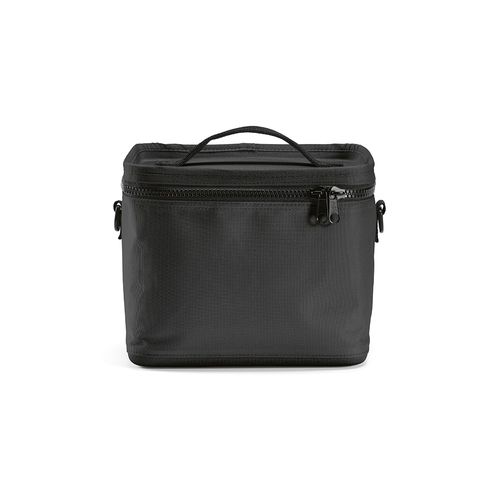 black Nevera Munich L; 10 l de rPET 600D. Cierres termoinyectados