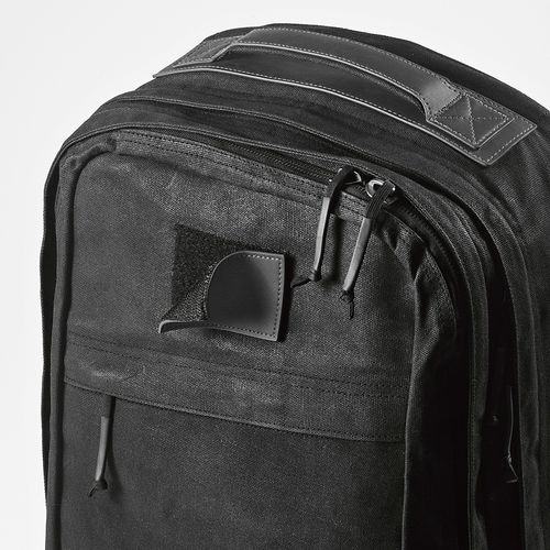 black Mochila Cape Town; 27L, algodón reciclado 230gsm. Portátil 17
