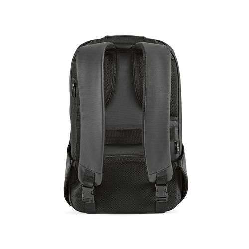 black Mochila Abrantes; 20L de rPET. Cierre TSA y tejido anti corte