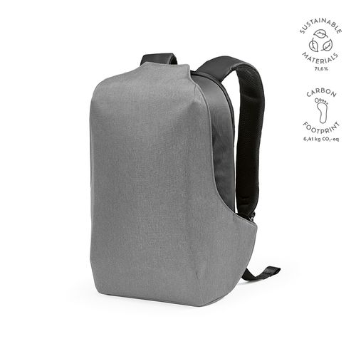Mochila Abrantes; 20L de  rPET. Cierre TSA y tejido anti corte