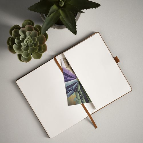 marrón claro Cuaderno Howthorne A5; portada de rPU . 70 gsm, FSC, 196 páginas