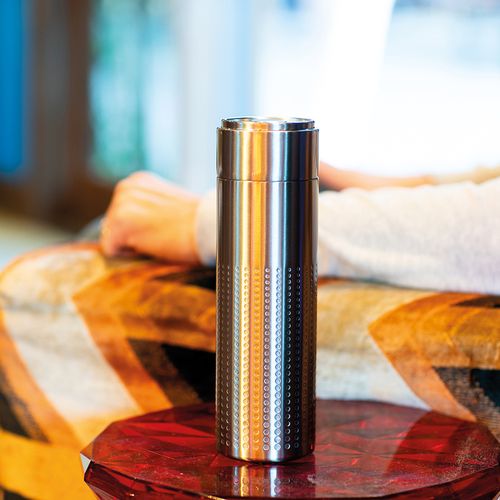 Botella Perfora hecha en rInox de 540 ml. Doble pared y hermética