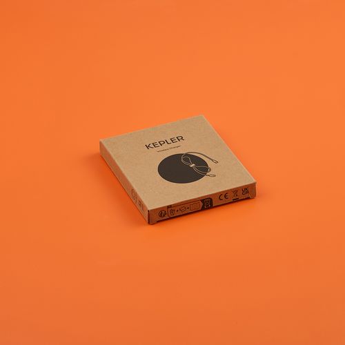 natural Cargador inalámbrico Kepler; de bambú, 15 W. Puerto USB-C
