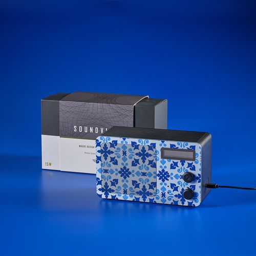 black Altavoz Soundview rABS ;3600 mAh. Autonomía hasta 10h.Display LCD
