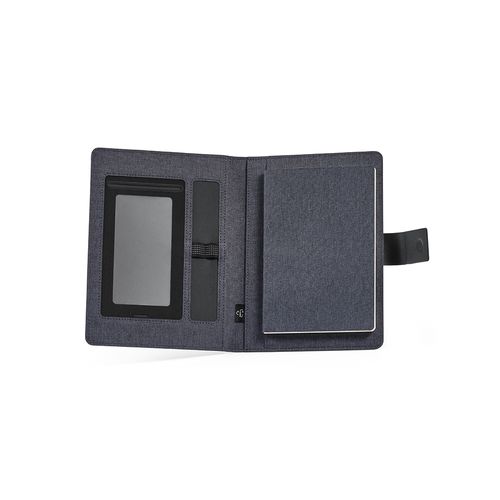 Carpeta Tolstoi A5 de rPET. Bloc con 64 hojas FSC y cierre rPU