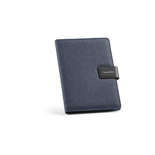 Carpeta Tolstoi A5 de rPET. Bloc con 64 hojas FSC y cierre rPU