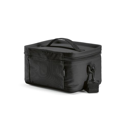 black Nevera Munich M; 7,5 l, de rPET en rABS. Cierres termoinyectados
