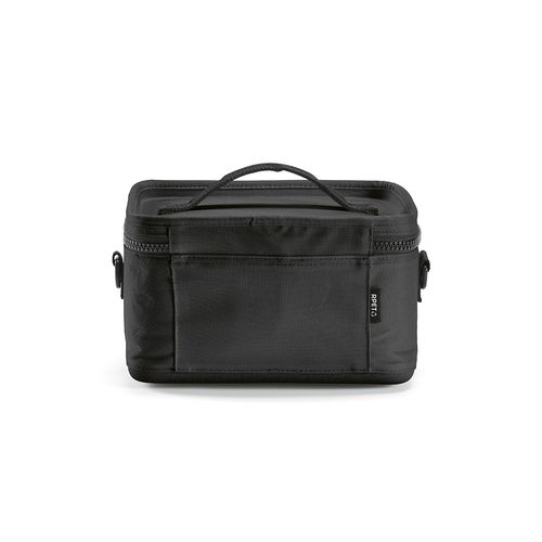 black Nevera Munich M; 7,5 l, de rPET en rABS. Cierres termoinyectados