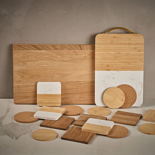 Tabla Moore de madera de roble. Con asa integrada en su diseño