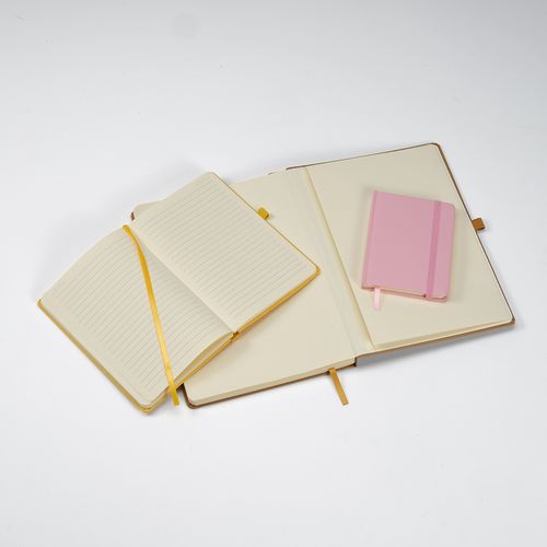 Libreta Marquez A6 de tapa dura. 196 hojas recicladas de 70 gsm