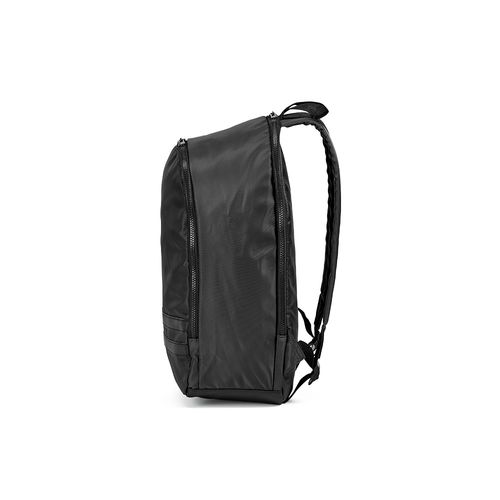 black Mochila Sydney de 18 l de rPET. Dos reflectantes. Para PC de 17