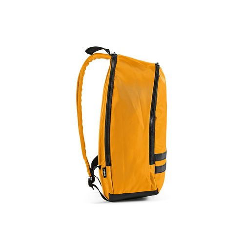 amarillo oscuro Mochila Sydney de 18 l de rPET. Dos reflectantes. Para PC de 17