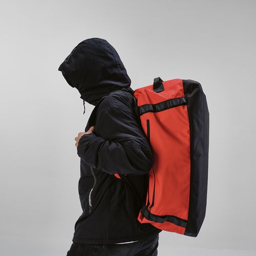 red Bolsa de deporte São Paulo XL; 75L, de rPET ripstop. Reflectante