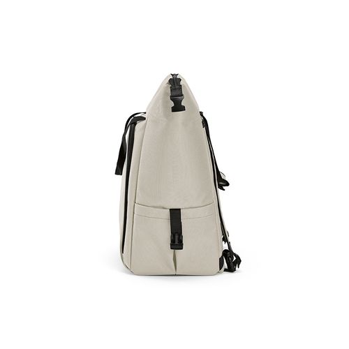 gris claro Nevera Dublin; 28 l, de rPET. Bolsillo frontal con cremallera