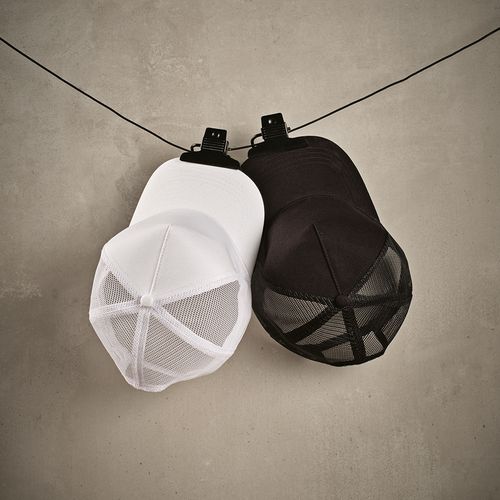 Gorra Zappa de rPET y rCotton. 5 paneles y cierre a presión