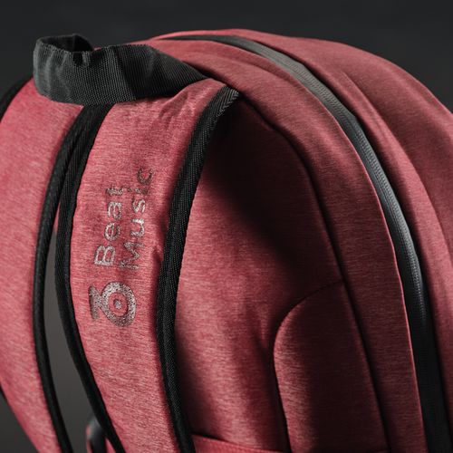 Sac à dos Madrid 22L rNylon et rPET. Poche ordinateur 17"