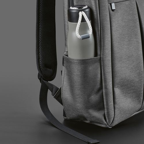 Sac à dos Madrid 22L rNylon et rPET. Poche ordinateur 17"
