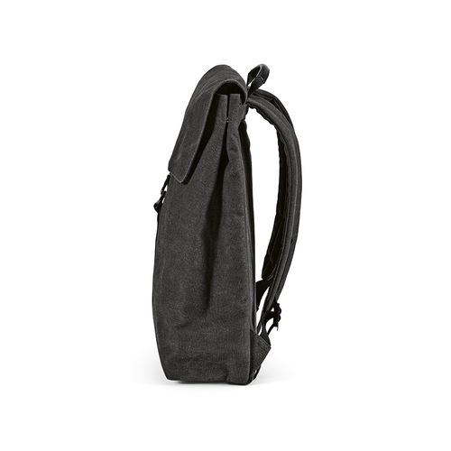 black Mochila Prague de 25 l de rCotton. Cierre de gancho. PC de 17