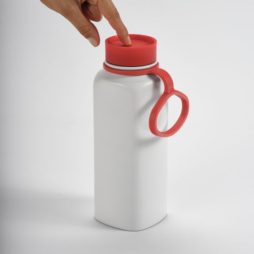 Botella Ural;rInox, 820 ml. Doble pared,hermética.Tapa  giro 360°