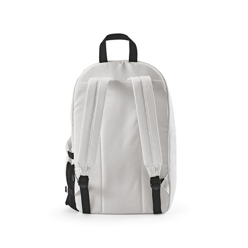 Mochila Tallin de 23 l,  de ripstop y  rPET. Para portátil de 17