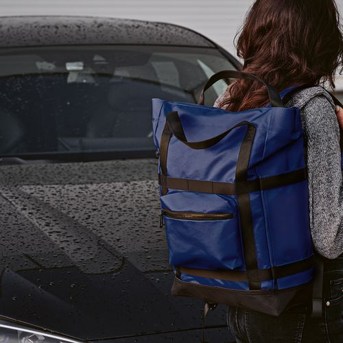 blue Mochila Wellington; 21 L de rPET. Cierre magnético. PC de 17