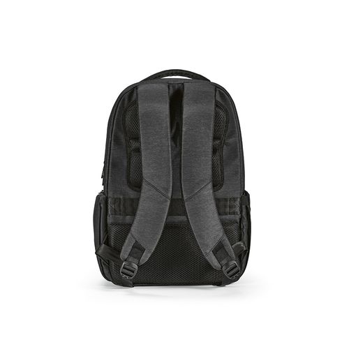 black Mochila New York de 20 l, de rNailon y rPET. Portátil de 17