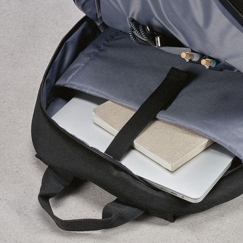 Sac à dos Vilnius 18L rPET. Poche avant. Poche ordinateur  17"