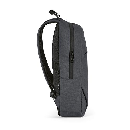 gris oscuro Mochila Vilnius de 18 l de rPET. Bolsillo frontal. Para PC de 17