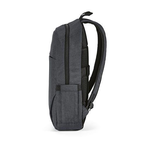 gris oscuro Mochila Vilnius de 18 l de rPET. Bolsillo frontal. Para PC de 17