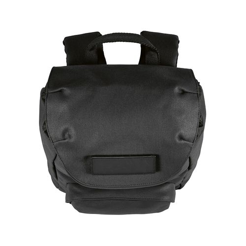 black Mochila Copenhagen; 20L de algodón reciclado. Portátil de 15.6