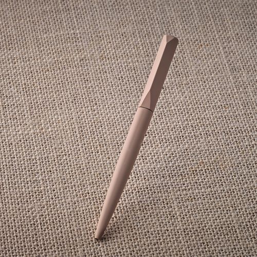 Stylo Rabelais en aluminium recyclé, encre noire 1 km Dokumental®