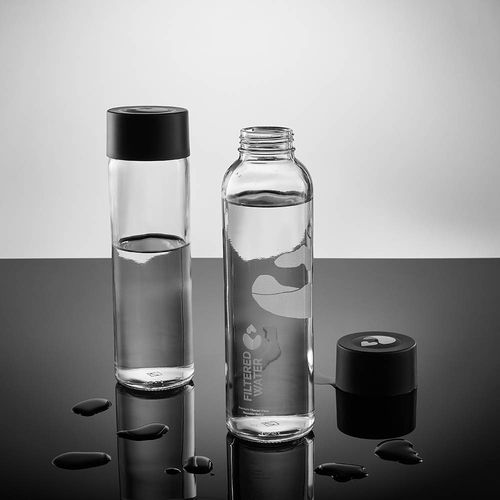 transparente Nilo botella de vidrio con tapa GPI. Fabricada en Portugal.
