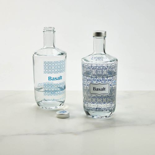 transparente Trent botella de vidrio con tapa GPI. Fabricada en Portugal