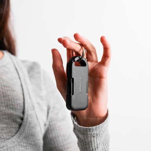 black Llavero 2 en 1 Evergreen Go con powerbank. rTPE. Indicador LED