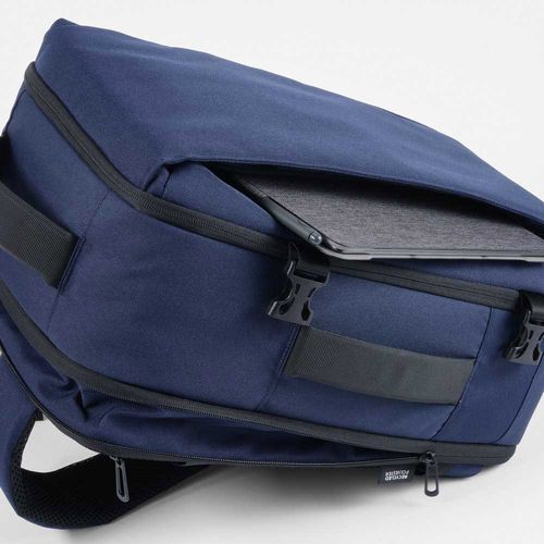 Mochila Belfast de 20l, en rPET. Equipaje de mano. Capacidad para portátil de 17