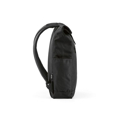 Mochila Rome de 12 litros de rPET. Cierre enrollable y de velcro