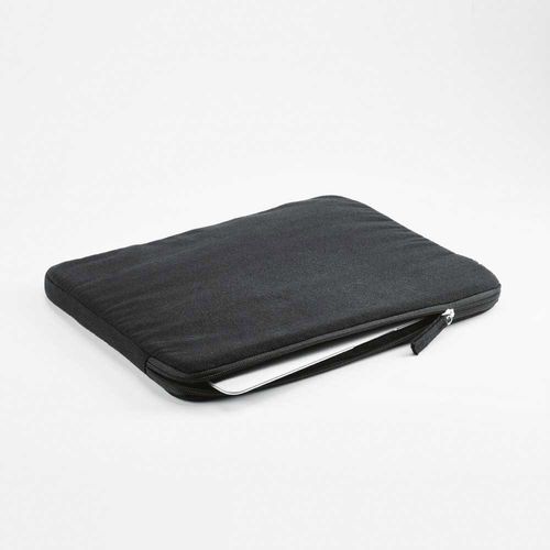 Funda para portátil Dubai, de rCotton de 270 g/m². Apta para portátiles de 15,6 pulgadas.