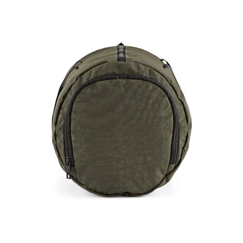 Bolsa de gimnasio Barcelona de 30L, de rNylon. Compartimento para zapatillas