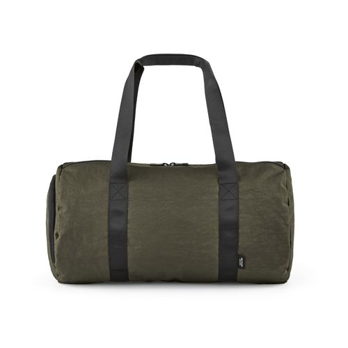 Bolsa de gimnasio Barcelona de 30L, de rNylon. Compartimento para zapatillas