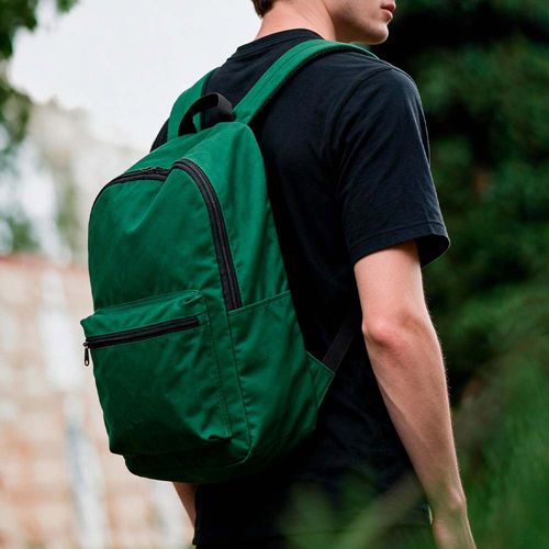 green Mochila London de 12 litros, de PET. Capacidad para un portátil de 15,6