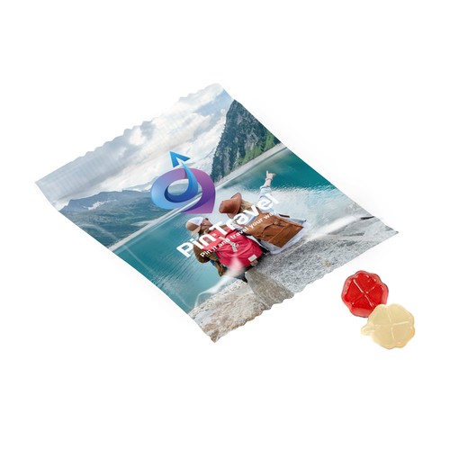 Vegan fruit gummies in standard shapes