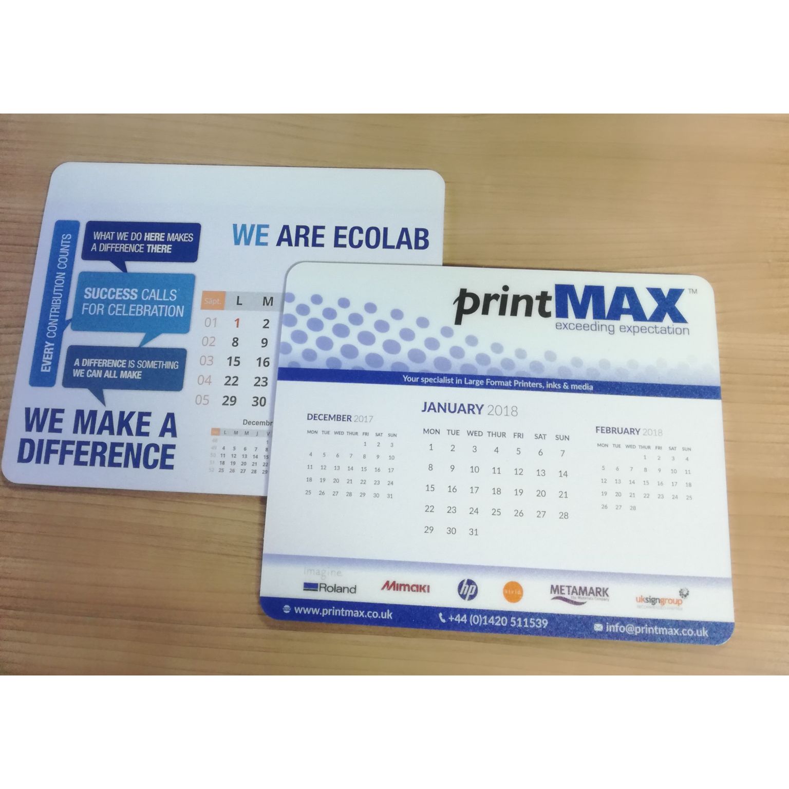 2en1 - Tapis de souris et calendrier avec 12 pages détachables - 3