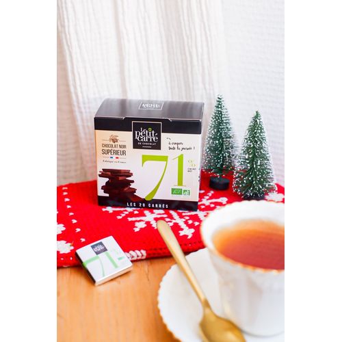 Boîte de 20 carrés 5g de chocolat noir 71% de cacao Bio* thumbnail 4