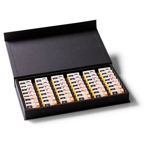 Coffret Tentation personnalisé 48 carrés de chocolat personnalisés thumbnail 4